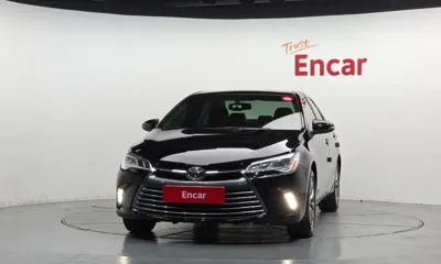 Toyota Camry 2017, 57579 км, за 9122.16 USD