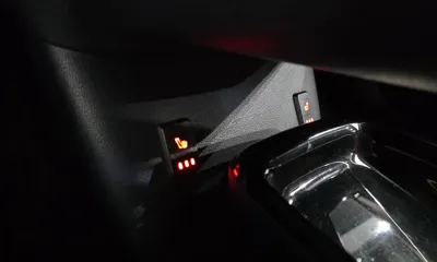 Toyota Prius 2018, 77285 км, за 8526.98 USD - фото 16