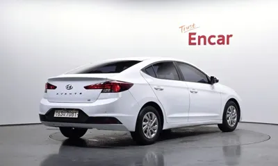 Hyundai Avante 2019, 144841 км, за 5170.52 USD