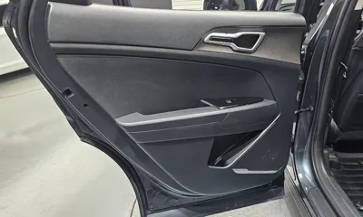 Kia Sportage 2023, 76358 км, за 16718.72 USD - фото 25