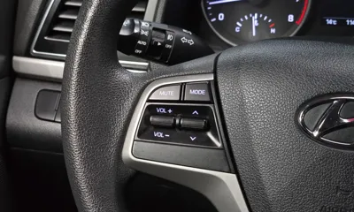 Hyundai Avante 2017, 114742 км, за 5846.03 USD - фото 19
