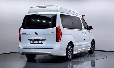 Hyundai Starex 2019, 103748 км, за 14506.91 USD