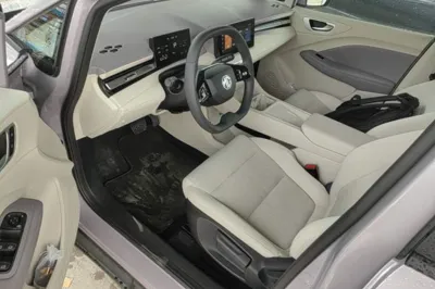 MG 4 EV 2026, 3400 км, за 11792 USD - фото 27
