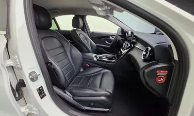 Mercedes-Benz C-Class 2019, 129841 км, за 10774.73 USD - фото 10