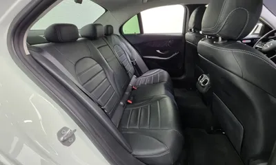 Mercedes-Benz C-Class 2019, 129841 км, за 10774.73 USD - фото 20