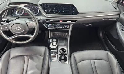 Hyundai Sonata 2020, 66079 км, за 10174.61 USD - фото 7