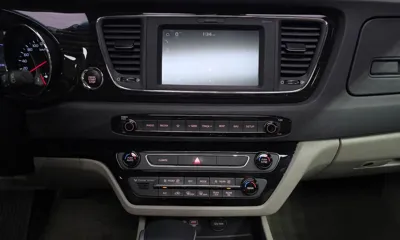 Kia Canival 2019, 161246 км, за 7811.47 USD - фото 14