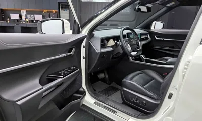 KG_Mobility_Ssangyong Torres 2023, 48000 км, за 13975.32 USD - фото 11