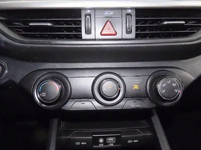 Kia K3 2019, 130000 км, за 5798.05 USD - фото 12