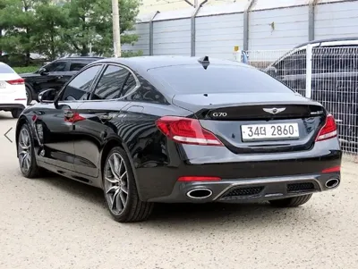 Genesis G70 2019, 106000 км, за 10749.19 USD