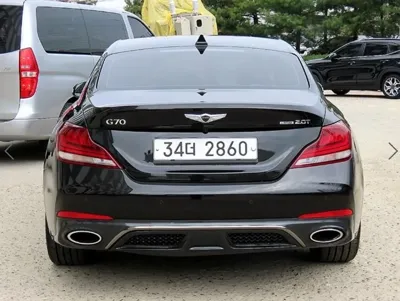 Genesis G70 2019, 106000 км, за 10749.19 USD