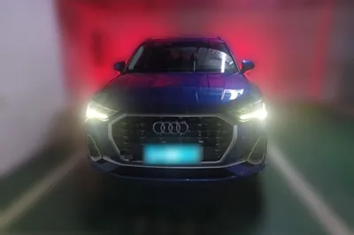 Audi Q3 2019, 129900 км, за 11694 USD
