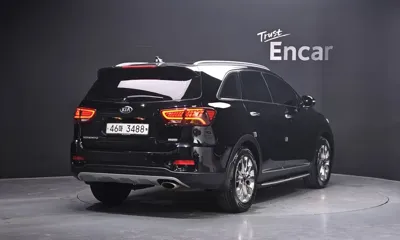 Kia Sorento 2018, 59705 км, за 12552.89 USD