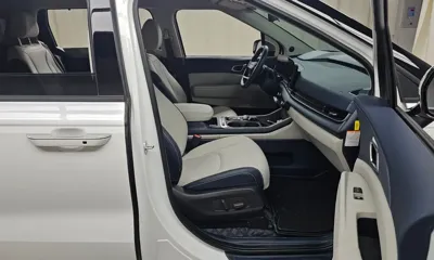 Kia Canival 2025, 34778 км, за 30944.64 USD - фото 26