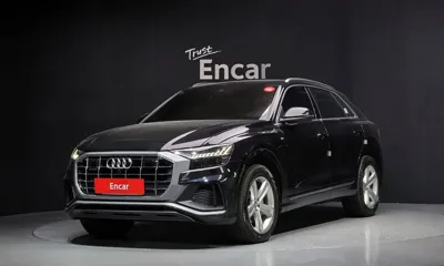Audi Q8 · 2021 год