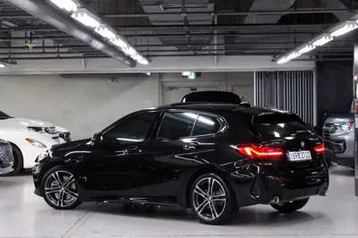 BMW 1-Series 2023, 24700 км, за 18708.15 USD