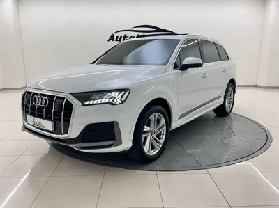 Audi Q7 2022, 46438 км, за 39087.97 USD