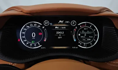 Astonmartin DBX 2023, 2271 км, за 146512.93 USD - фото 8