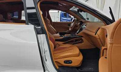 Astonmartin DBX 2023, 2271 км, за 146512.93 USD - фото 11