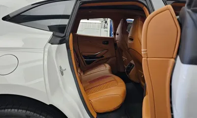 Astonmartin DBX 2023, 2271 км, за 146512.93 USD - фото 12