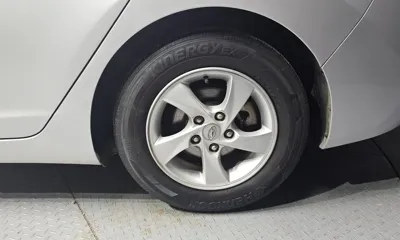 Hyundai Avante 2011, 155259 км, за 2214.98 USD