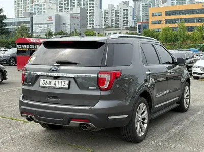 Ford Explorer 2019, 74365 км, за 13551.04 USD