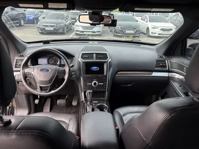 Ford Explorer 2019, 74365 км, за 13551.04 USD - фото 10