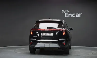 Kia Seltos 2023, 48822 км, за 14375.74 USD