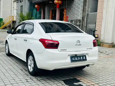 Citroen Elysee 2017, 80000 км, за 2766.28 USD