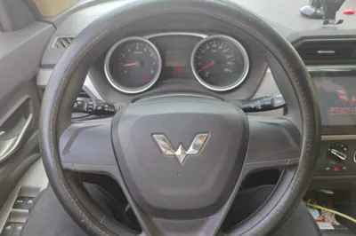 Wuling Hongguang 2019, 72600 км, за 6466 USD - фото 9