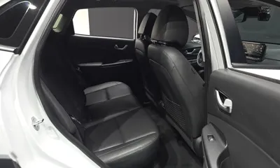Hyundai Kona 2021, 62330 км, за 10353.58 USD - фото 11