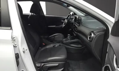 Hyundai Kona 2021, 62330 км, за 10353.58 USD - фото 12