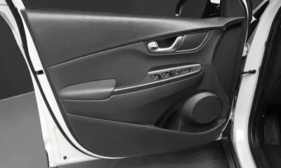 Hyundai Kona 2021, 62330 км, за 10353.58 USD - фото 24