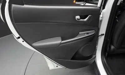 Hyundai Kona 2021, 62330 км, за 10353.58 USD - фото 25