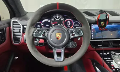 Porsche Cayenne 2020, 20296 км, за 68714.89 USD - фото 13