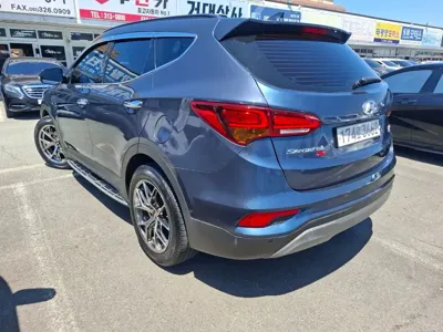 Hyundai Santafe 2018, 87731 км, за 9311.71 USD