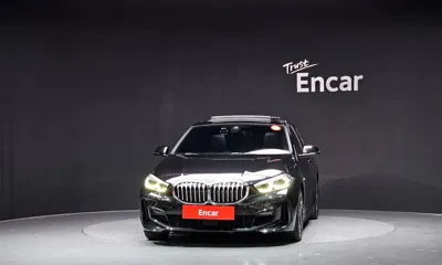 BMW 1-Series 2022, 30872 км, за 19139.06 USD