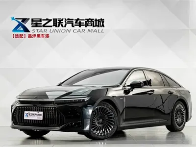 Toyota Crown (Import) · 2025 год