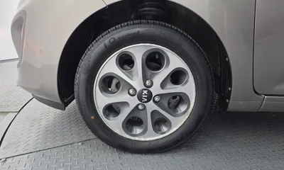 Kia Morning 2012, 55864 км, за 2795.29 USD