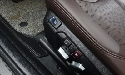 BMW 3-Series 2017, 165887 км, за 7614.55 USD - фото 16