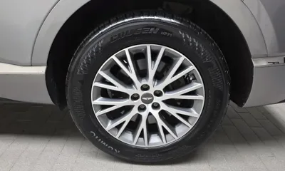 Genesis GV80 2020, 121039 км, за 18870.87 USD - фото 21