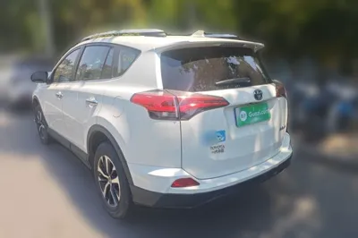 Toyota RAV4 2016, 134800 км, за 11105 USD
