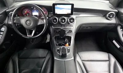 Mercedes-Benz GLC-Class 2019, 107490 км, за 19697.06 USD - фото 7