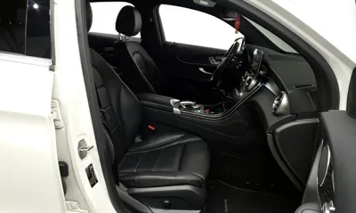 Mercedes-Benz GLC-Class 2019, 107490 км, за 19697.06 USD - фото 11