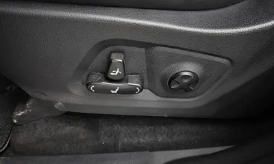 KG_Mobility_Ssangyong Rexton 2020, 29362 км, за 12669.03 USD - фото 32
