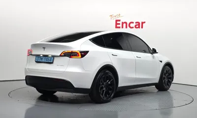 Tesla Model Y 2021, 60198 км, за 25342.03 USD