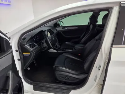 Hyundai Sonata 2016, 203049 км, за 3741.63 USD - фото 10