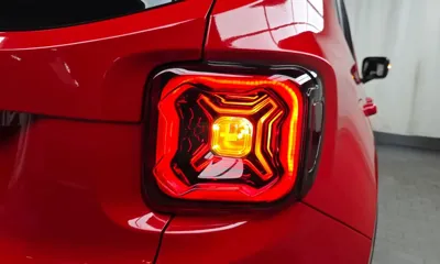 Jeep Renegade 2021, 119845 км, за 7745.83 USD - фото 23