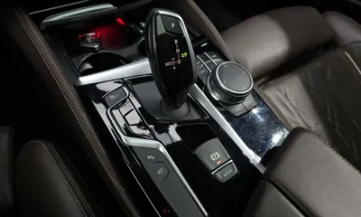 BMW 5-Series 2019, 106440 км, за 16848.36 USD - фото 9