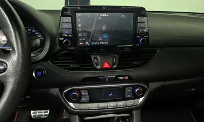 Hyundai i30 2020, 112606 км, за 10331.12 USD - фото 16